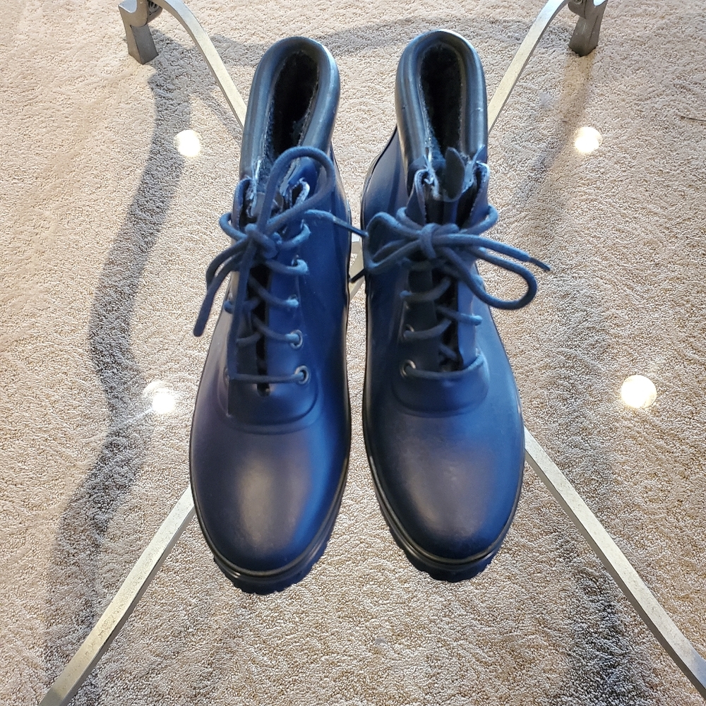 LANDS' END BOOTIES